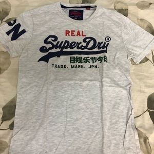 Superdry T-shirt